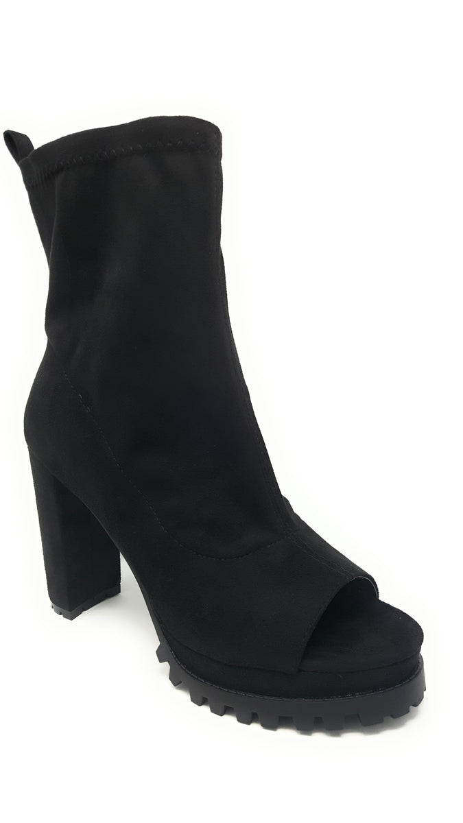 Natalie - Pazzle Lug Sole Platform Chunky Heel Ankle Booties – ShoeFad