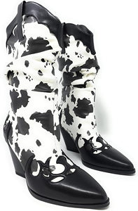 Cowgirl-13 By Shoefad
