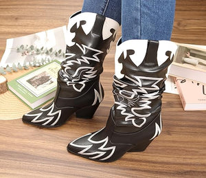 Cowgirl-13 By Shoefad