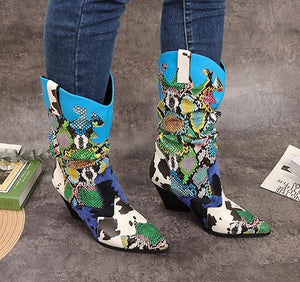 Cowgirl-13 By Shoefad